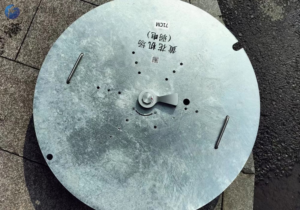 智能电子锁井盖安装3