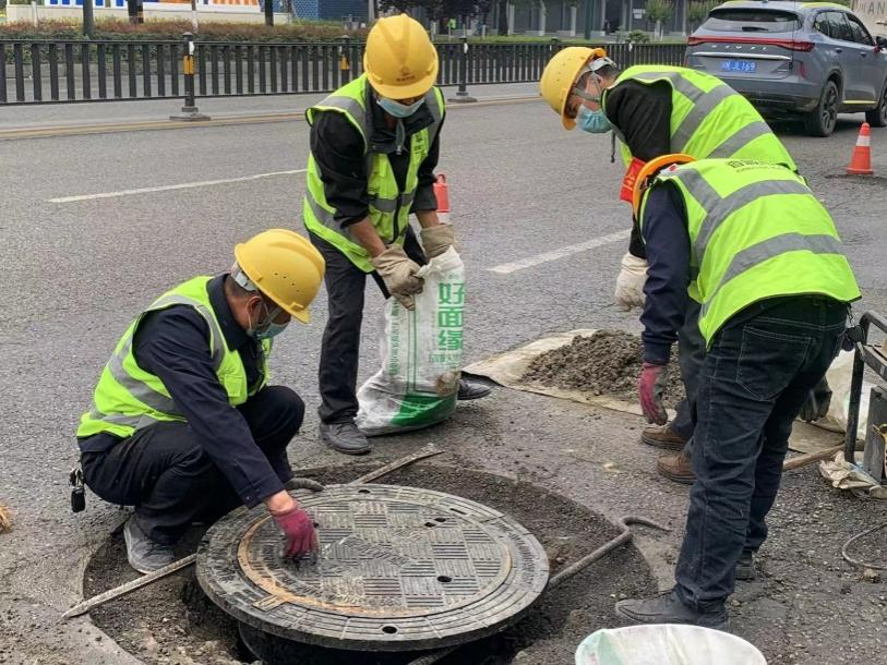 赋予井盖身份证，新光智能井盖助力城市数智化升级