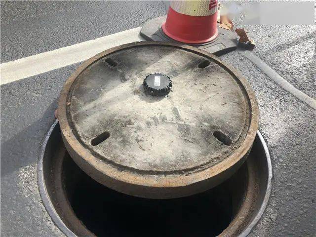 智慧井盖：守护人们安全，提高市民生活的智能利器