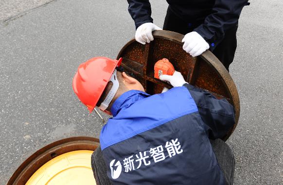 绵绵雨季，给窨井盖装上智能井盖监测系统刻不容缓